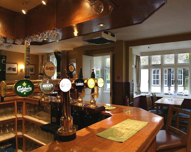 Hurtwood Hotel Peaslake Restaurang bild